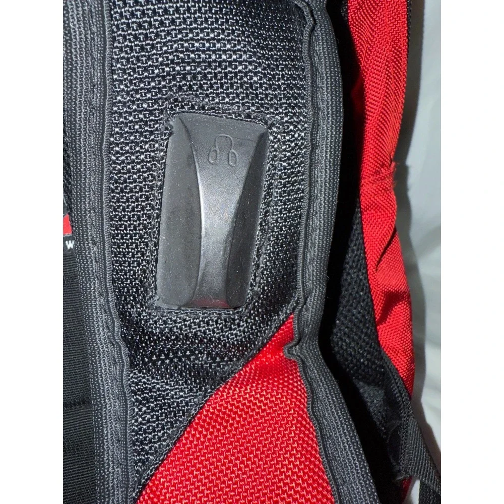 Swissgear Men's Backpack Black Red Multifunction Airflow Media Pocket Laptop Bag - Picture 6 of 10